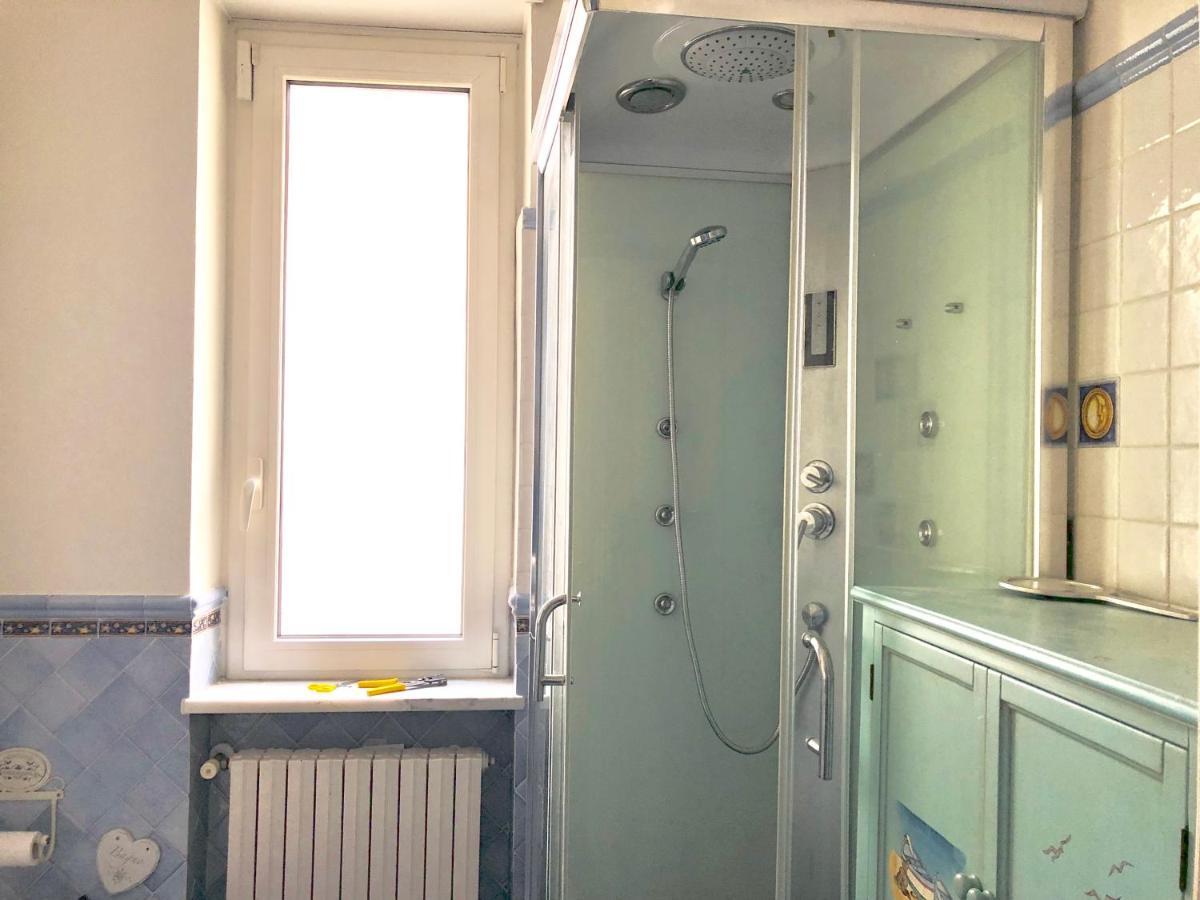 Pescara Centro Silenzioso E Confortevole Con Terrazzo Bioclimatico A 2 Minuti Dal Mare Екстериор снимка
